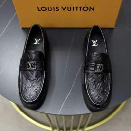 Picture of Louis Vuitton Shoes _SKULVsz38-46hnh062114590